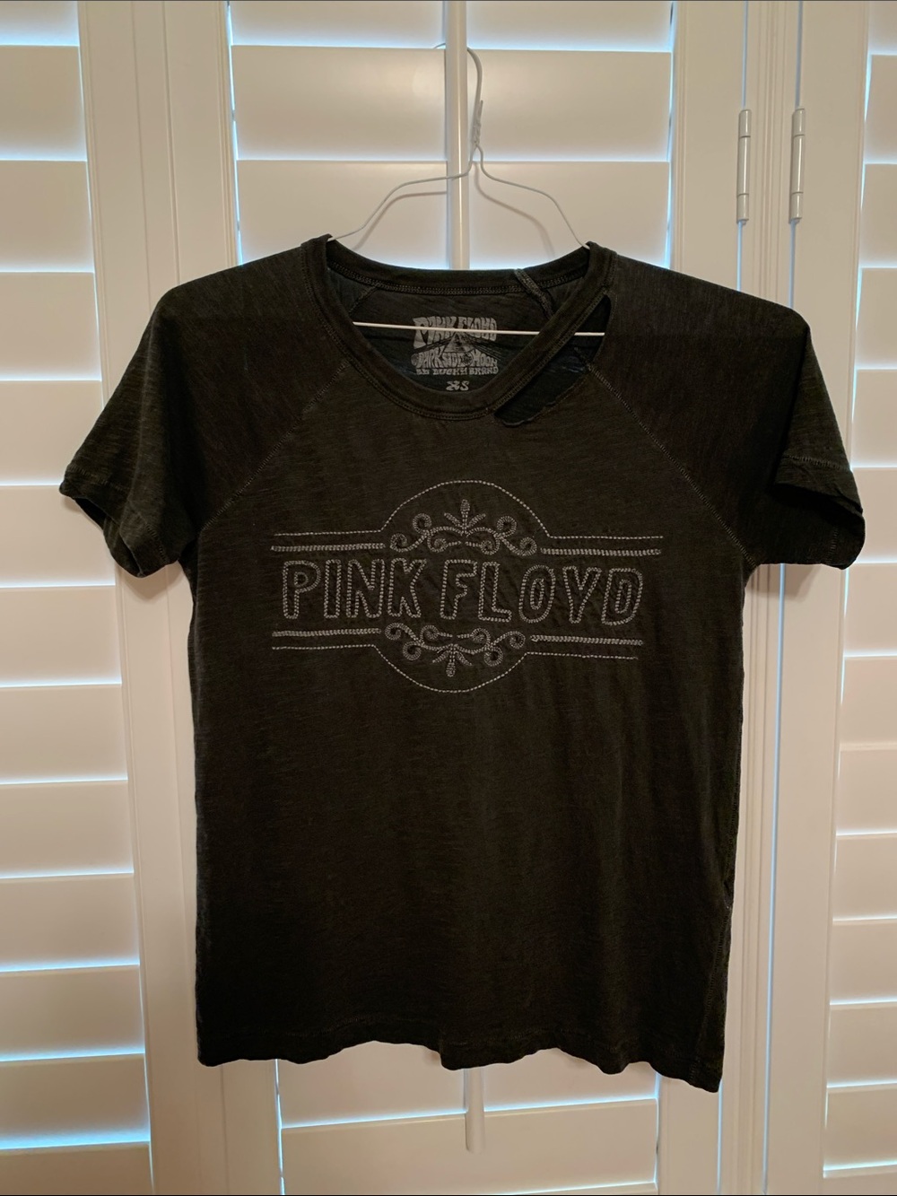 Pink Floyd Black Graphic Tee with Subtle Logo